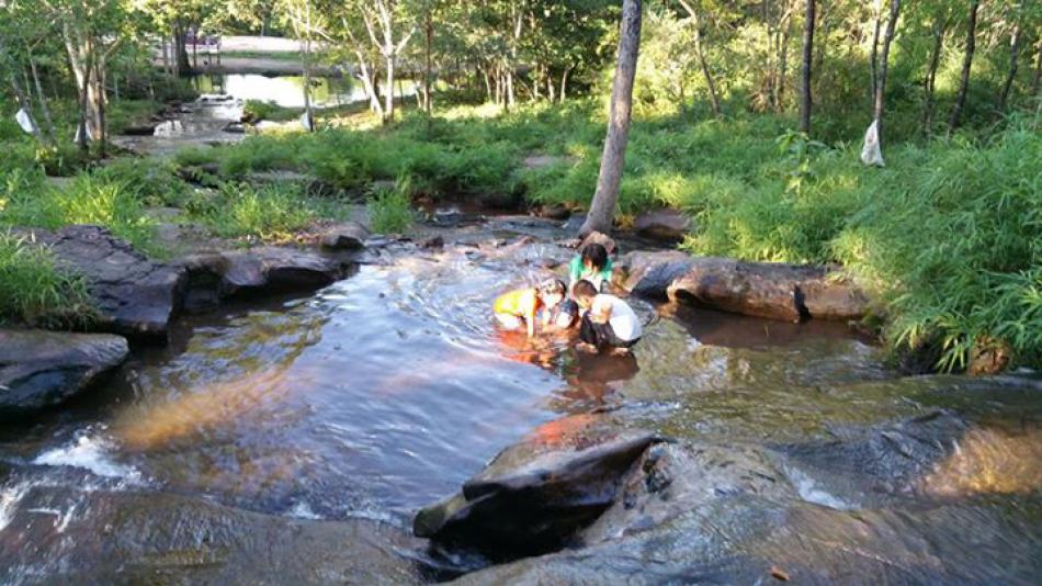 น้ำตกคำหมากไฟ พังขว้าง